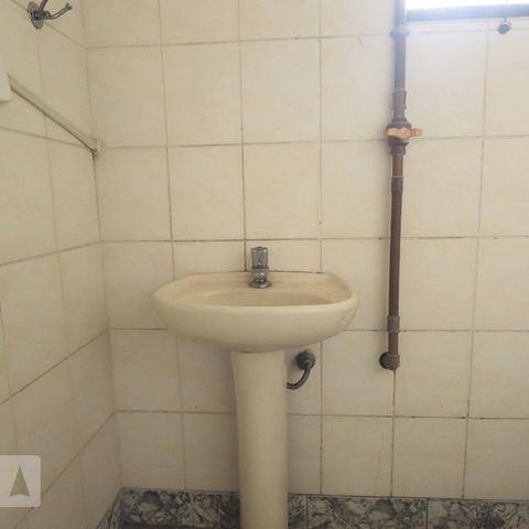 Apartamento à venda com 70m², 1 quarto e sem vagaBanheiro