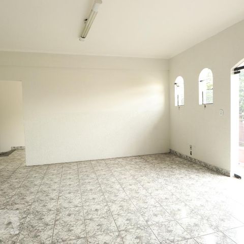 Apartamento à venda com 70m², 1 quarto e sem vagaSala