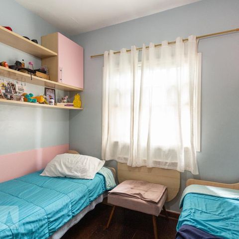 Casa à venda com 246m², 4 quartos e 2 vagasQuarto 2