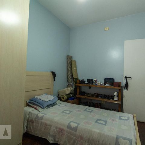 Casa à venda com 246m², 4 quartos e 2 vagasQuarto 3