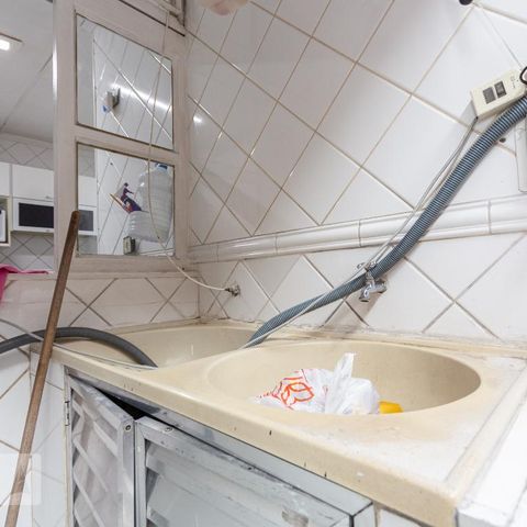 Casa à venda com 246m², 4 quartos e 2 vagasLavanderia