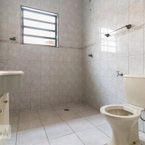Casa à venda com 225m², 4 quartos e 2 vagasBanheiro 4