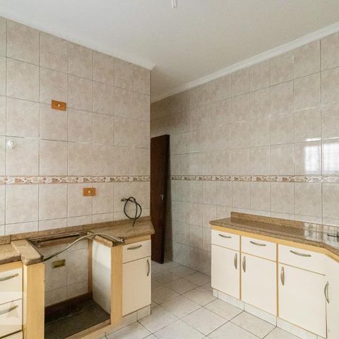 Casa à venda com 225m², 4 quartos e 2 vagasCozinha