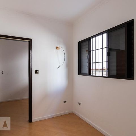 Casa à venda com 225m², 4 quartos e 2 vagasQuarto 2