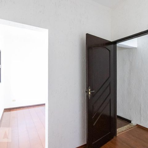 Casa à venda com 225m², 4 quartos e 2 vagasQuarto 1