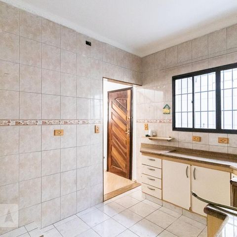 Casa à venda com 225m², 4 quartos e 2 vagasCozinha