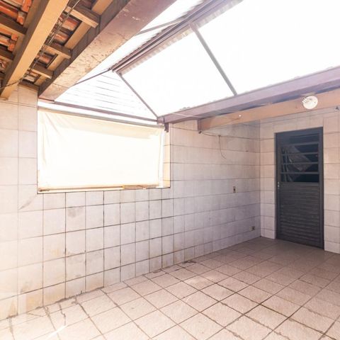 Casa à venda com 225m², 4 quartos e 2 vagasChurrasqueira