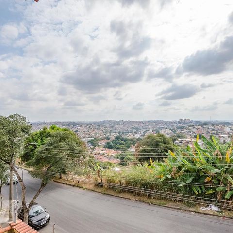 Casa para alugar com 300m², 4 quartos e 3 vagasvaranda Suíte 