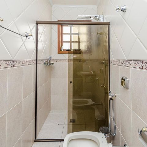 Casa para alugar com 300m², 4 quartos e 3 vagasBanheiro Social