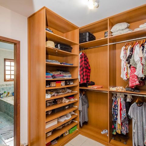 Casa para alugar com 300m², 4 quartos e 3 vagasCloset