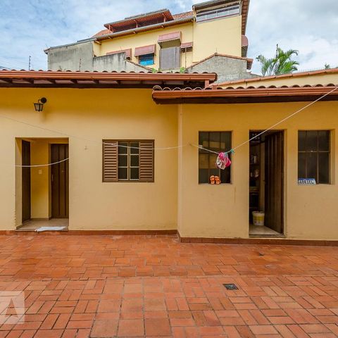 Casa para alugar com 300m², 4 quartos e 3 vagasÁrea Externa