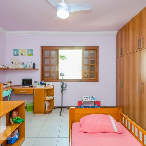 Casa para alugar com 300m², 4 quartos e 3 vagasQuarto 2