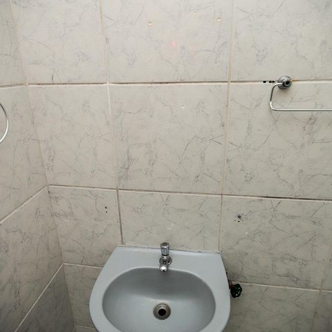Apartamento à venda com 70m², 2 quartos e sem vagaBanheiro