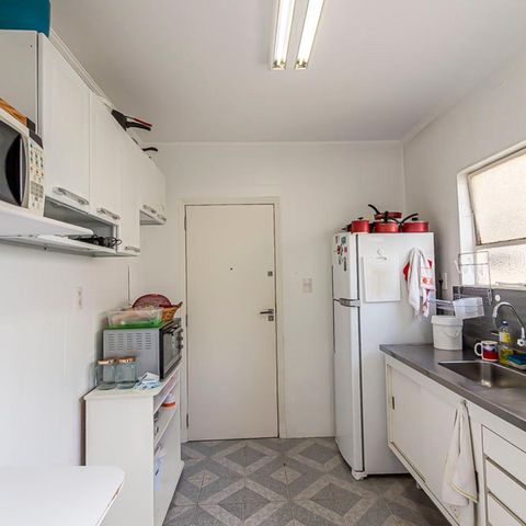 Apartamento à venda com 85m², 3 quartos e sem vagaCozinha