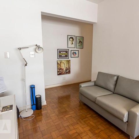 Apartamento à venda com 85m², 3 quartos e sem vagaSala