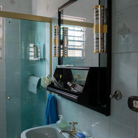 Casa à venda com 161m², 7 quartos e 2 vagasBANHEIRO
