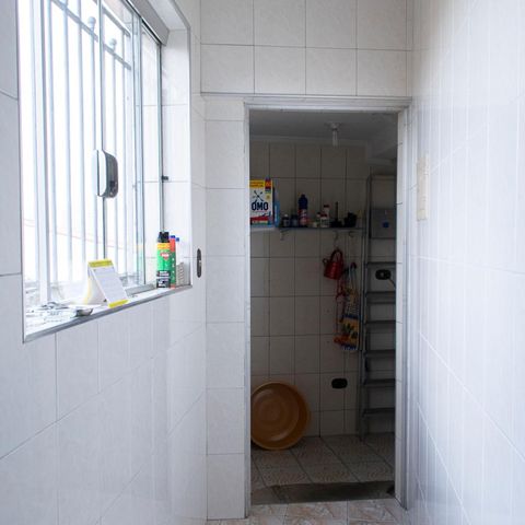 Casa à venda com 161m², 7 quartos e 2 vagasÁREA DE SERVIÇO