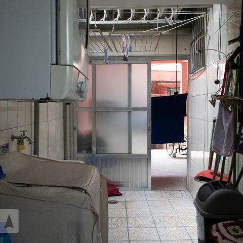 Casa à venda com 161m², 7 quartos e 2 vagasÁREA DE SERVIÇO
