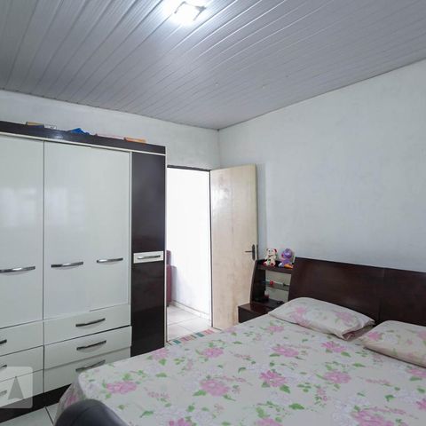Casa à venda com 200m², 3 quartos e 5 vagasQuarto 1