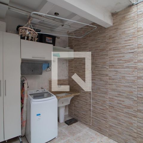 Casa de condomínio à venda com 140m², 2 quartos e 2 vagasÁrea de Serviço