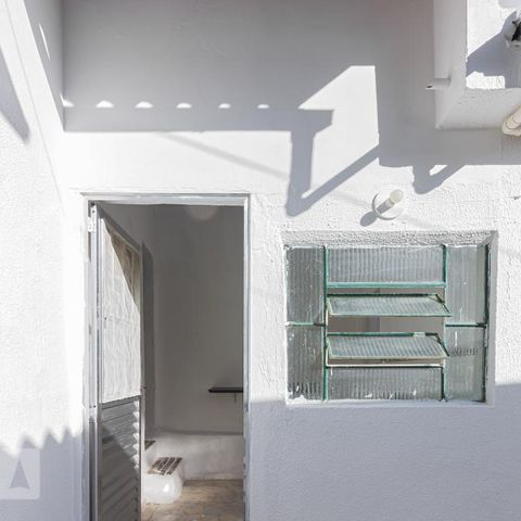 Casa à venda com 35m², 1 quarto e sem vagaEntrada