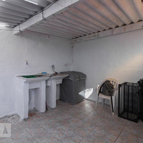 Casa à venda com 35m², 1 quarto e sem vagaÁrea de Serviço