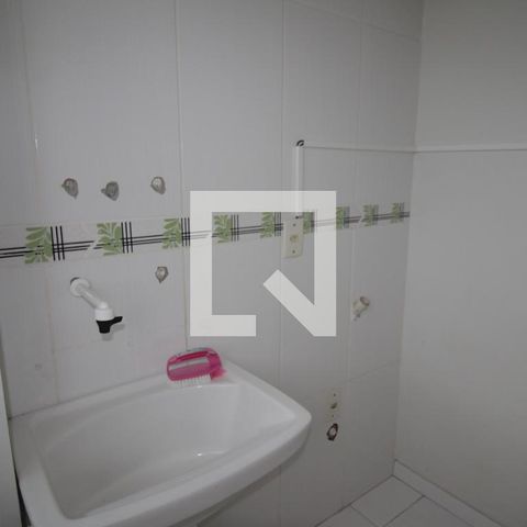 Apartamento à venda com 60m², 2 quartos e 1 vagaÁrea de Serviço
