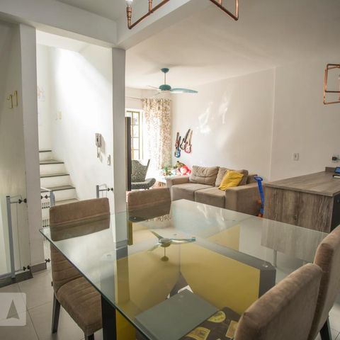 Casa de condomínio à venda com 130m², 3 quartos e 2 vagasSala de Jantar