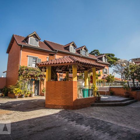 Casa de condomínio à venda com 130m², 3 quartos e 2 vagasÁrea comum