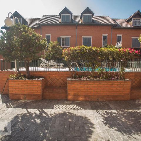 Casa de condomínio à venda com 130m², 3 quartos e 2 vagasVista da Sala