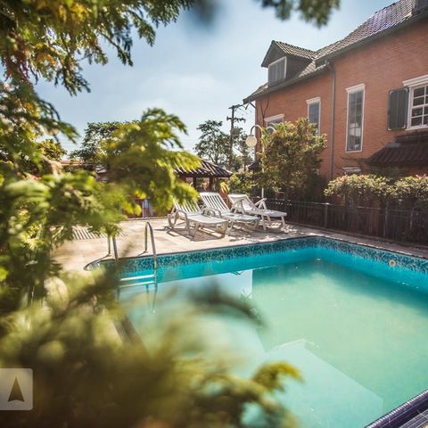 Casa de condomínio à venda com 130m², 3 quartos e 2 vagasÁrea comum - Piscina