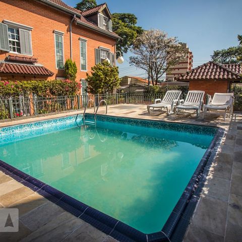 Casa de condomínio à venda com 130m², 3 quartos e 2 vagasÁrea comum - Piscina