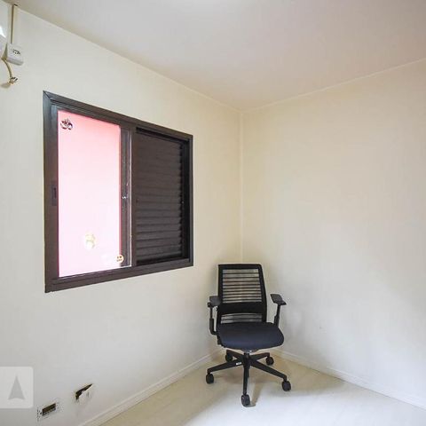 Casa à venda com 100m², 3 quartos e 2 vagasQuarto 2