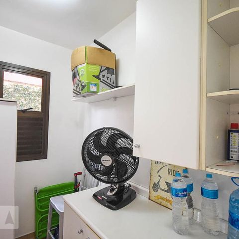 Casa à venda com 100m², 3 quartos e 2 vagasQuarto de serviço