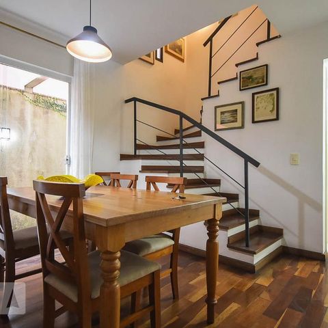 Casa à venda com 100m², 3 quartos e 2 vagasSala de jantar