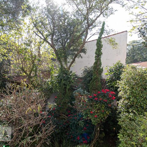 Casa à venda com 279m², 4 quartos e 4 vagasVista da Sala