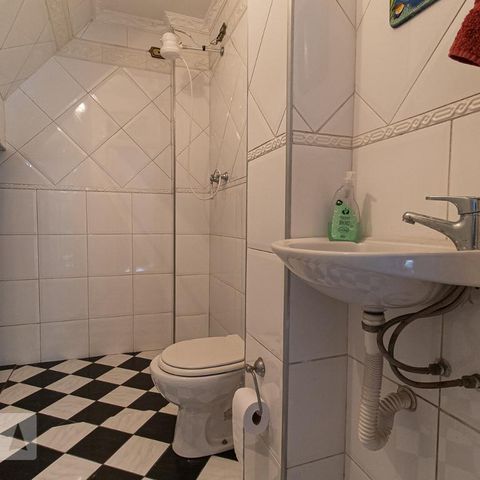 Casa à venda com 279m², 4 quartos e 4 vagasLavabo