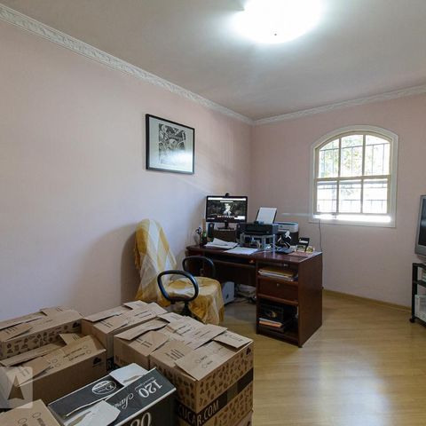 Casa à venda com 279m², 4 quartos e 4 vagasQuarto 4