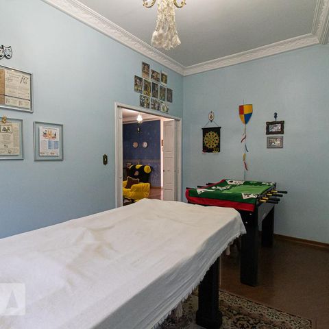 Casa à venda com 279m², 4 quartos e 4 vagasSalão de Jogos