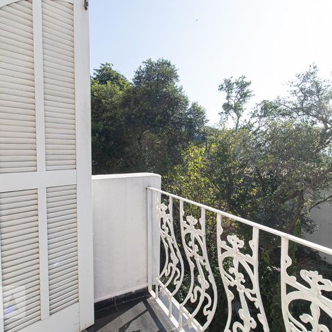 Casa à venda com 279m², 4 quartos e 4 vagasSacada