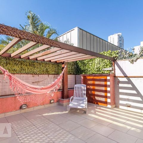 Casa à venda com 144m², 4 quartos e 2 vagasVaranda do quarto 3 