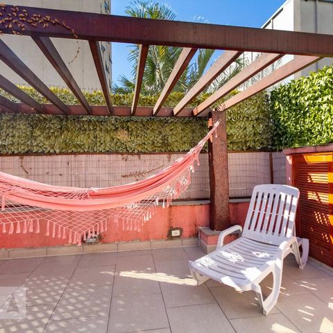 Casa à venda com 144m², 4 quartos e 2 vagasVaranda do quarto 3 