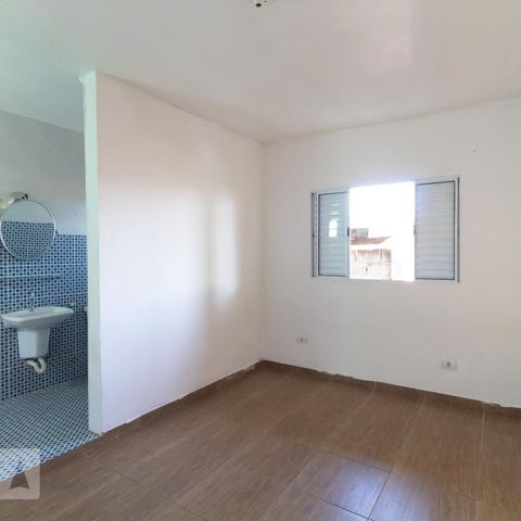 Casa à venda com 200m², 3 quartos e 1 vagaSuíte