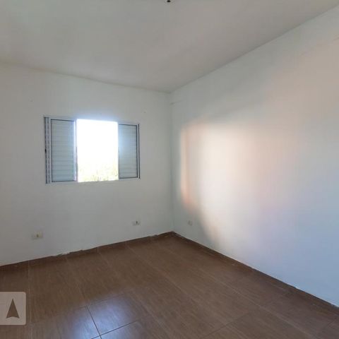 Casa à venda com 200m², 3 quartos e 1 vagaSuíte