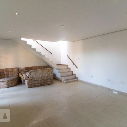 Casa à venda com 200m², 3 quartos e 1 vagaSala