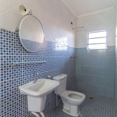 Casa à venda com 200m², 3 quartos e 1 vagaBanheiro da Suíte