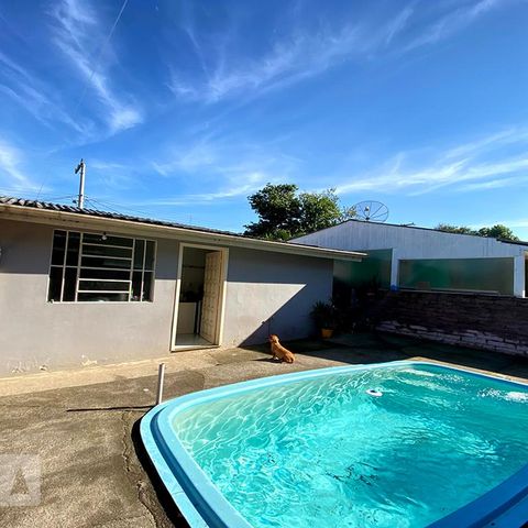 Casa à venda com 125m², 2 quartos e 1 vagaPiscina