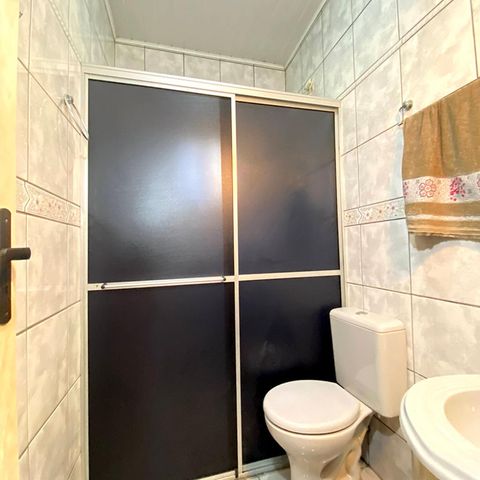Casa à venda com 125m², 2 quartos e 1 vagaBanheiro