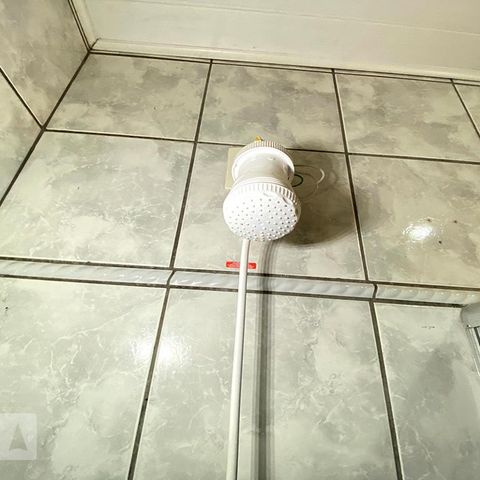 Casa à venda com 125m², 2 quartos e 1 vagaBanheiro