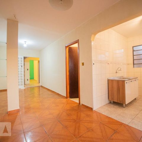Casa à venda com 165m², 3 quartos e 2 vagassala